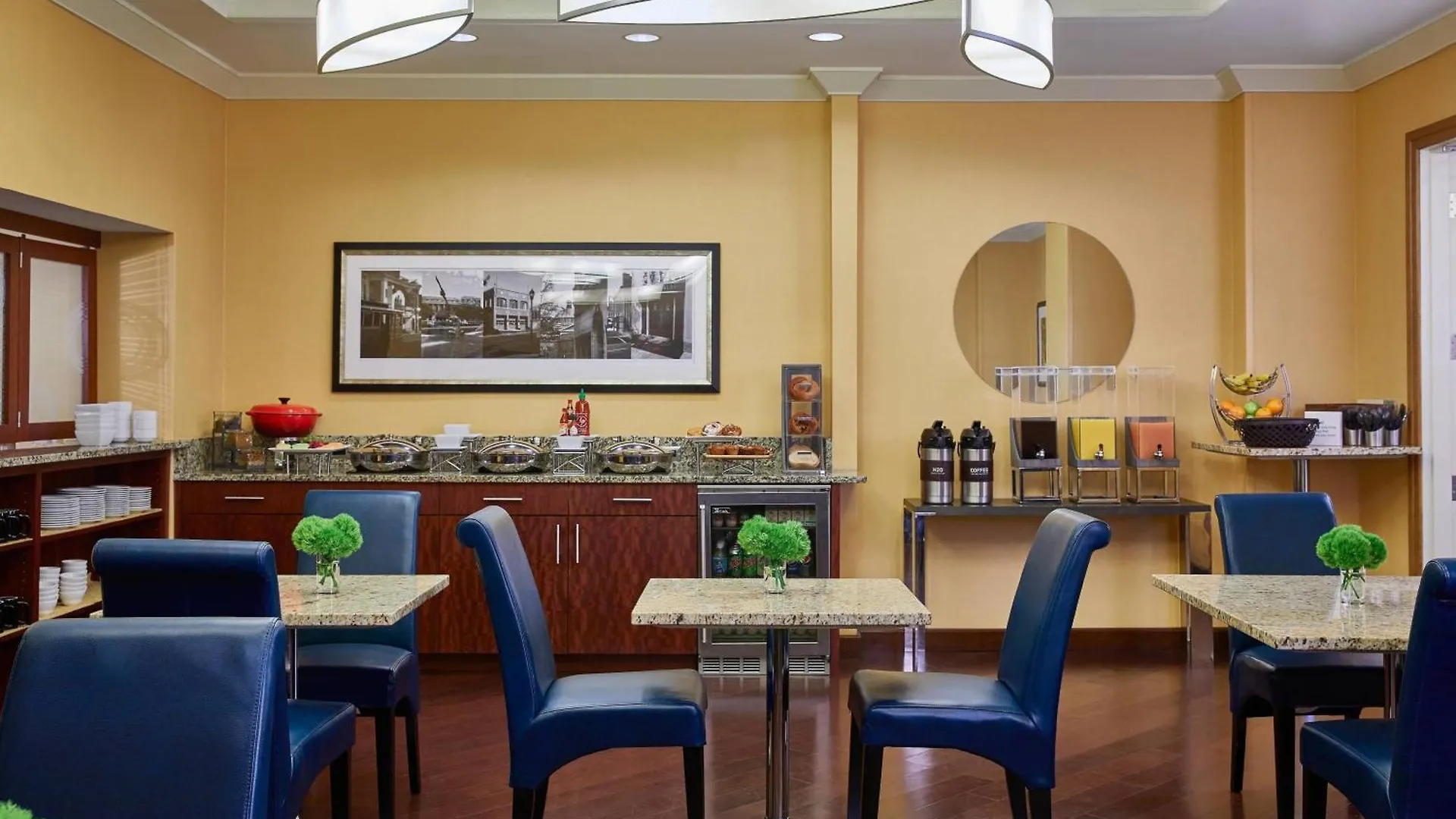 Renaissance Charlotte Southpark Hotel