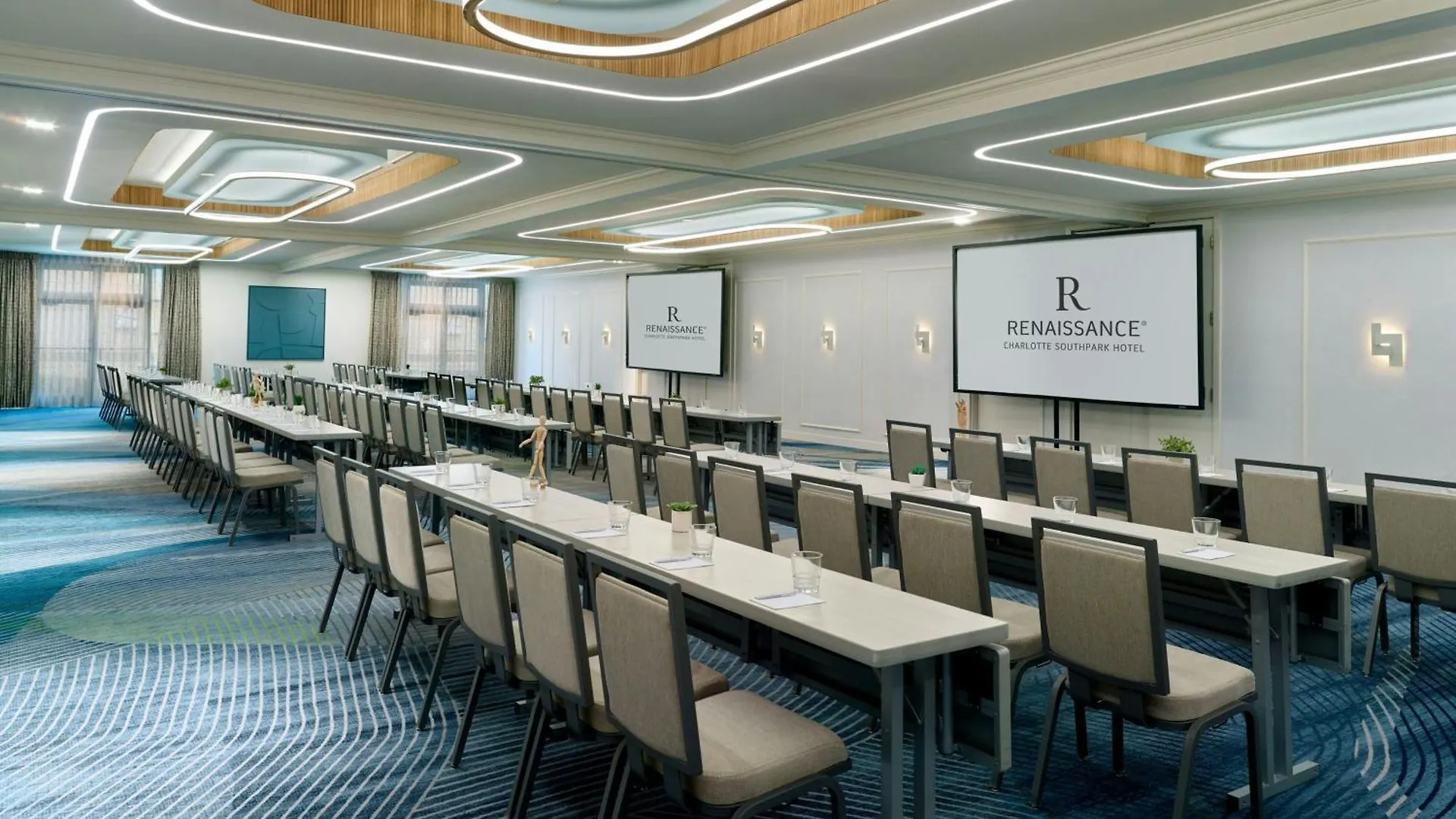 Renaissance Charlotte Southpark Hotel