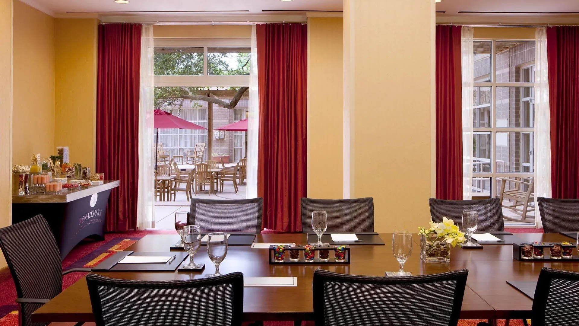 Renaissance Charlotte Southpark Hotel