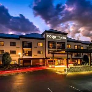 Courtyard By Marriott Ballantyne Hotel