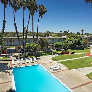 Golden Sails Hotel Long Beach