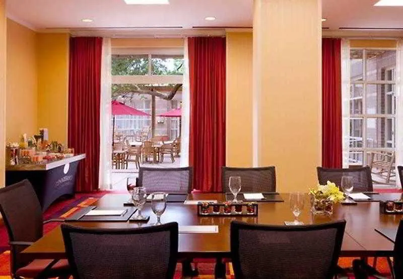 Renaissance Charlotte Southpark Hotel